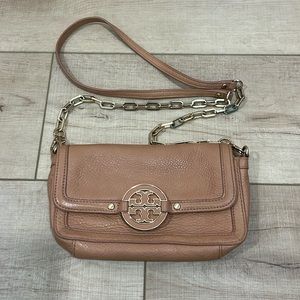 Tory Burch crossbody leather and chain strap.